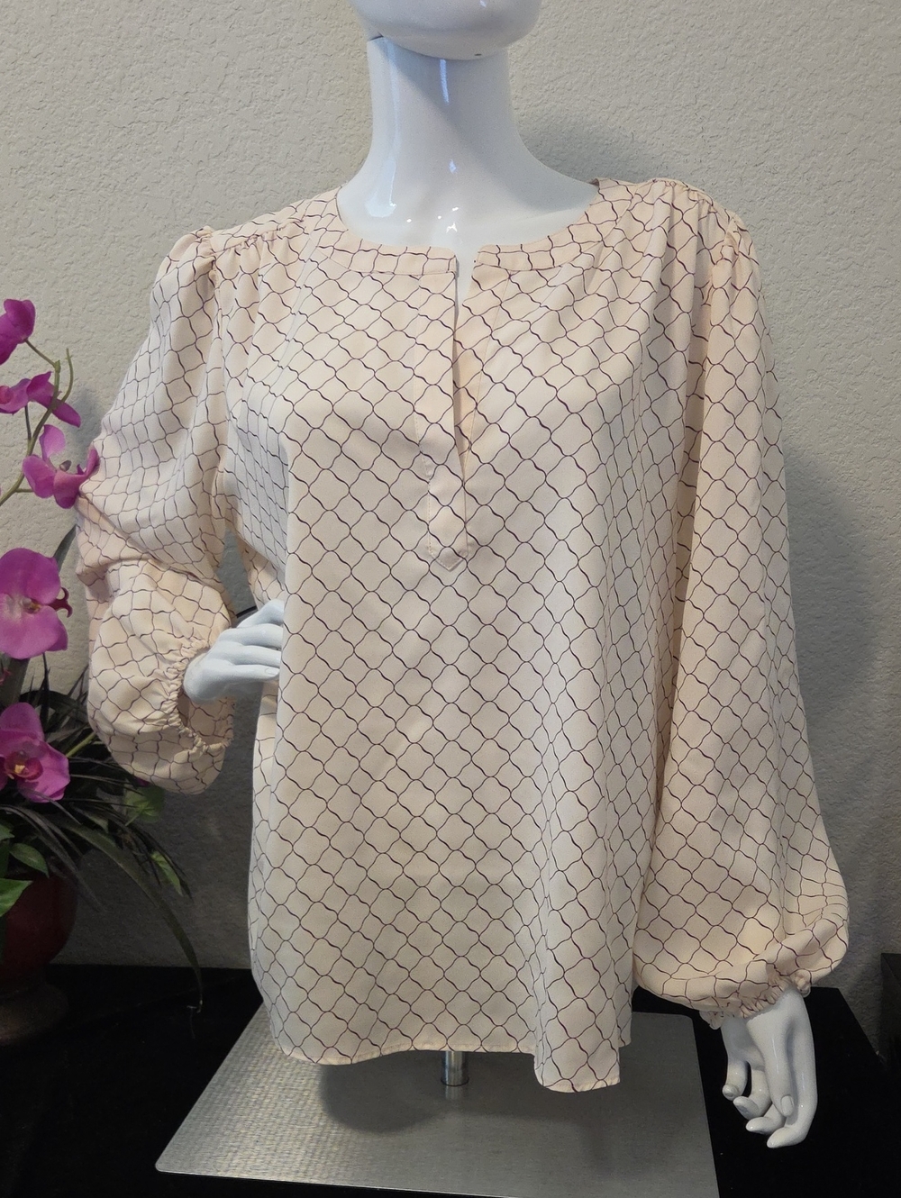 Ann Taylor Cream Geometric-Print Balloon Sleeve Blouse